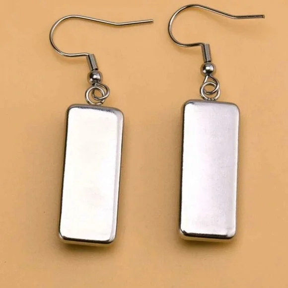 ⭕️ BOGO FREE⭕️ The Sun tarot card earrings / NWOT - Picture 5 of 5